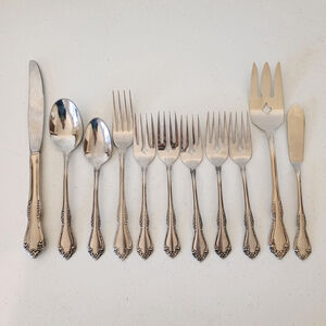 Mixed Lot 11 Pcs WM A Rogers Deluxe Stainless Oneida Ltd Mansfield Flatware